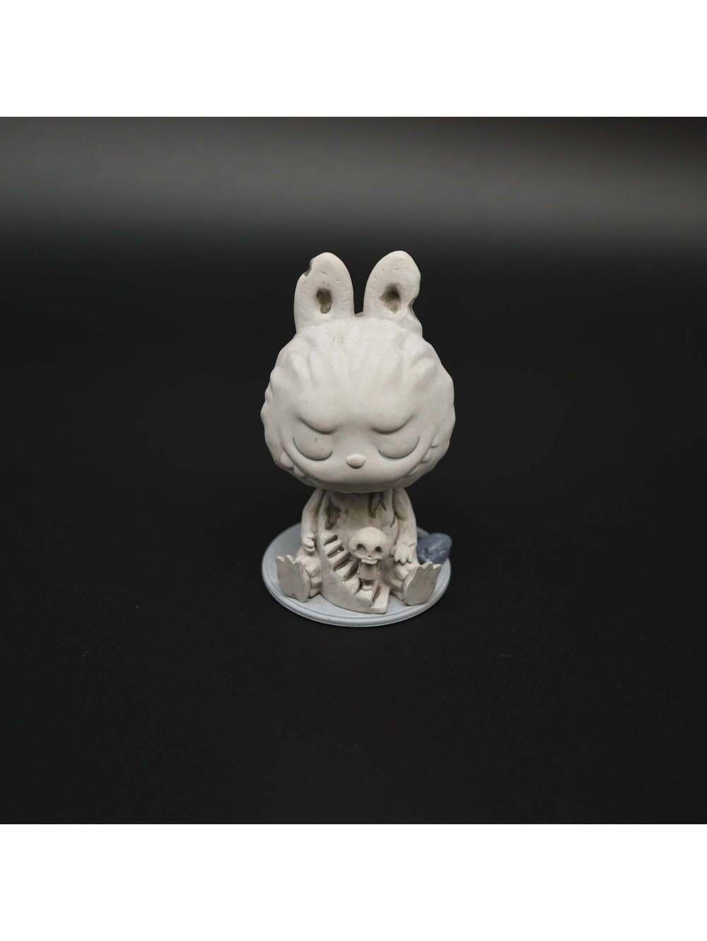 POP MART The Monsters Labubu Sculptor Figurine Kasing Lung Designer Art Toy